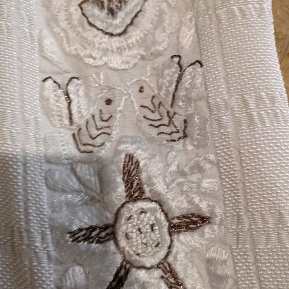 Rare White Robe- Hand Made in Belgium- Beautiful Beadwork- Heavy Weight - Size L - Picture 2 of 10